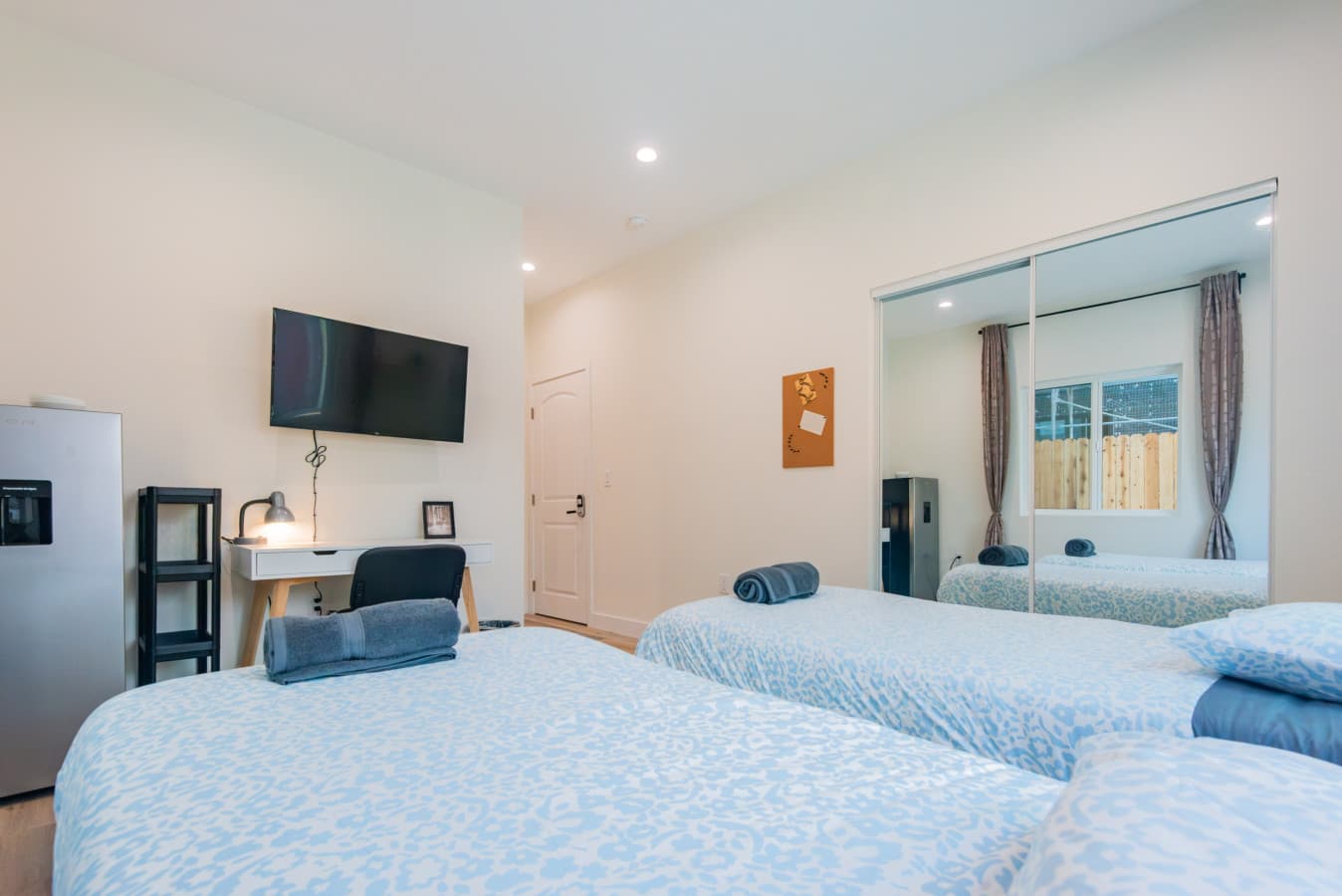 Affordable Shared Space + Ensuite Bath in West LA
