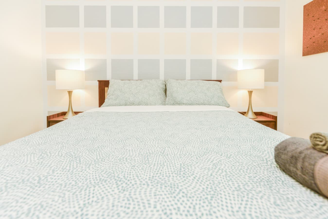 Affordable Tidy Room in Urban West LA Grid
