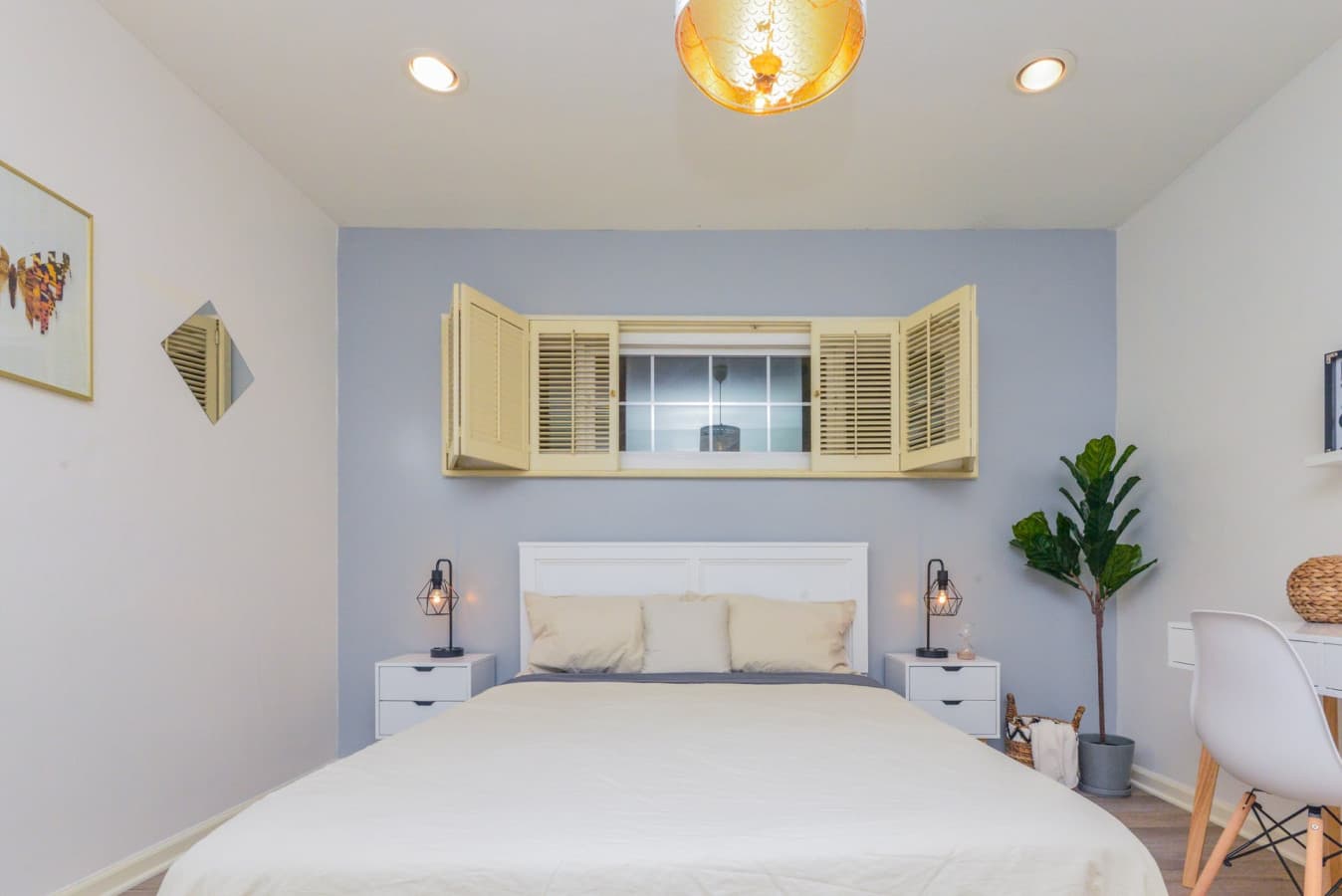Clean Cozy Charming Room in Central Beverly Hills - BRF (1).jpg