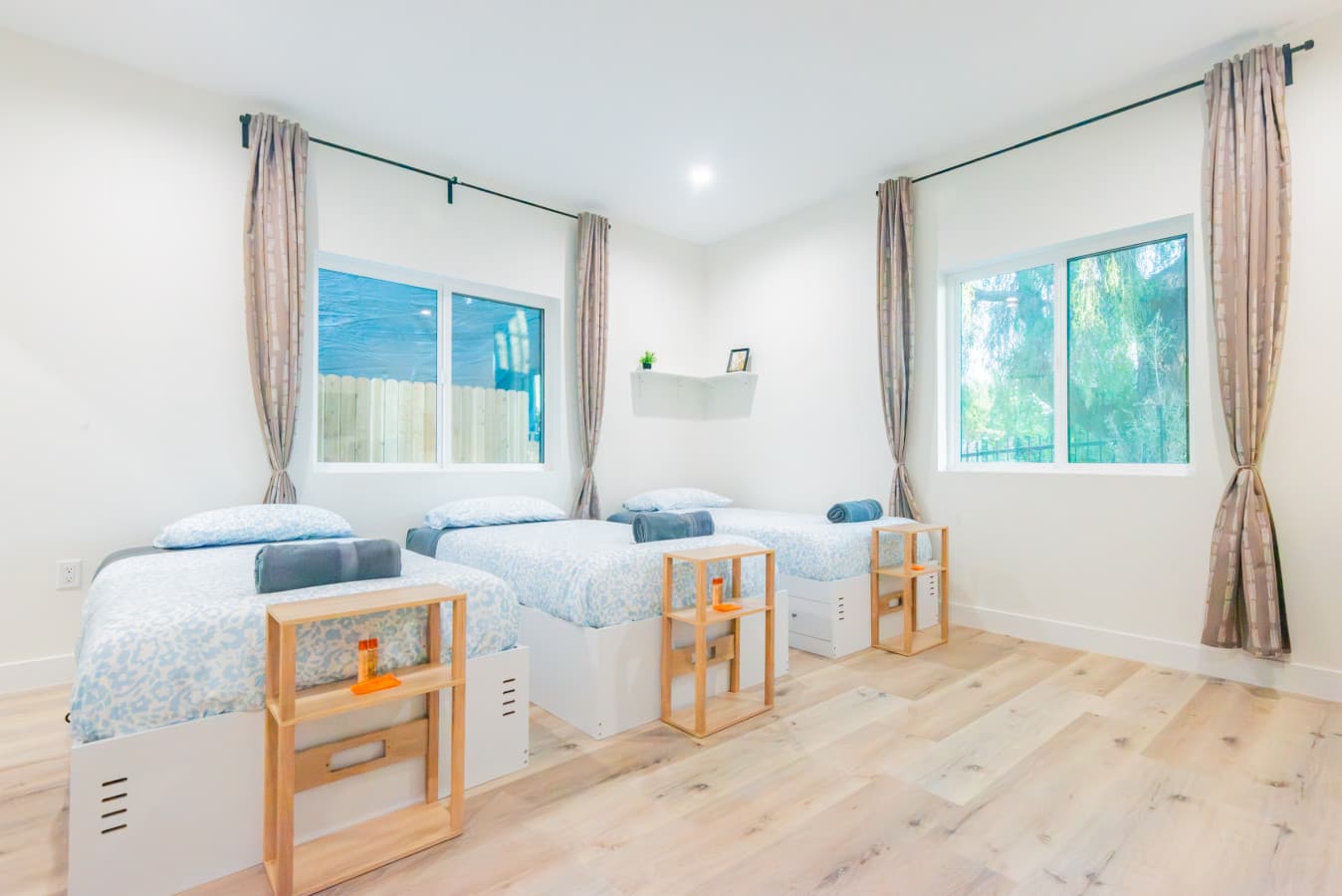 Cozy Shared Room + Ensuite Bath in Mid-City Area