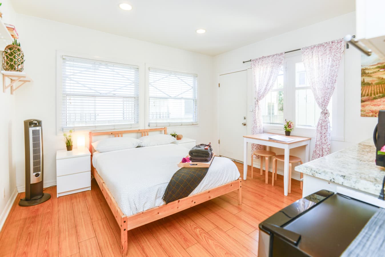 Cozy Studio Near Franklin Village & Local Hotspots