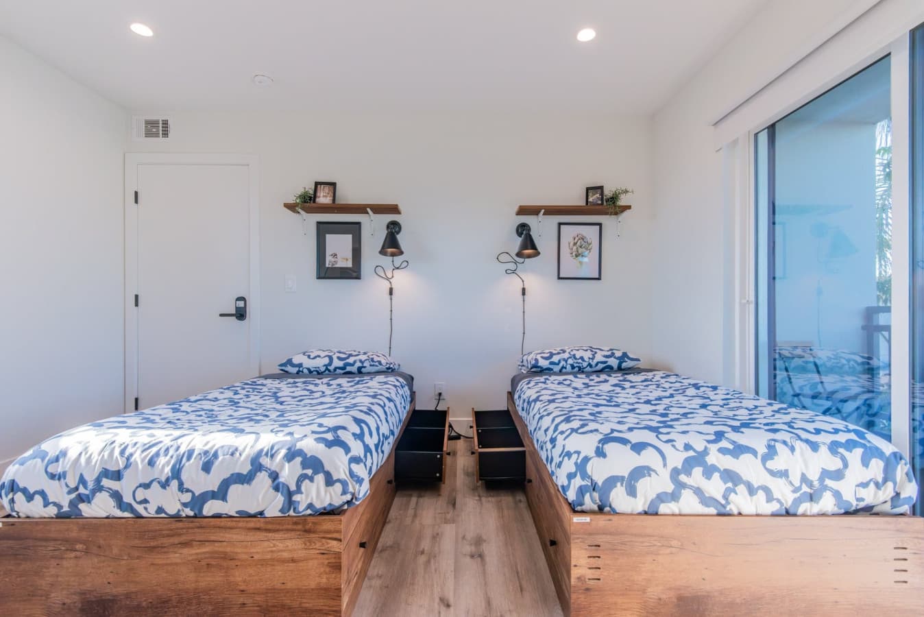 Shared Spacious Room + Balcony Near Torrance